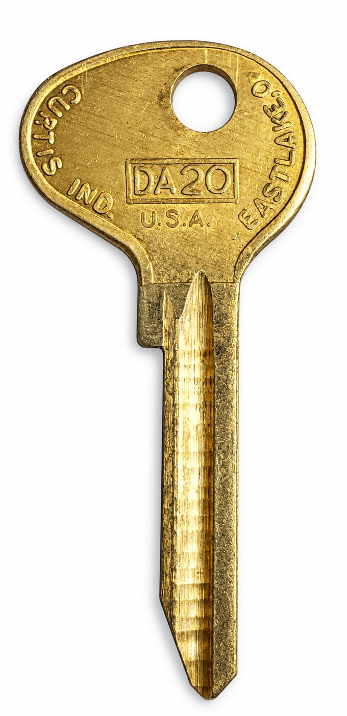 Curtis - DA20 - Key Blank - Vintage — lighting-cleaned gallery photo 2; original retained