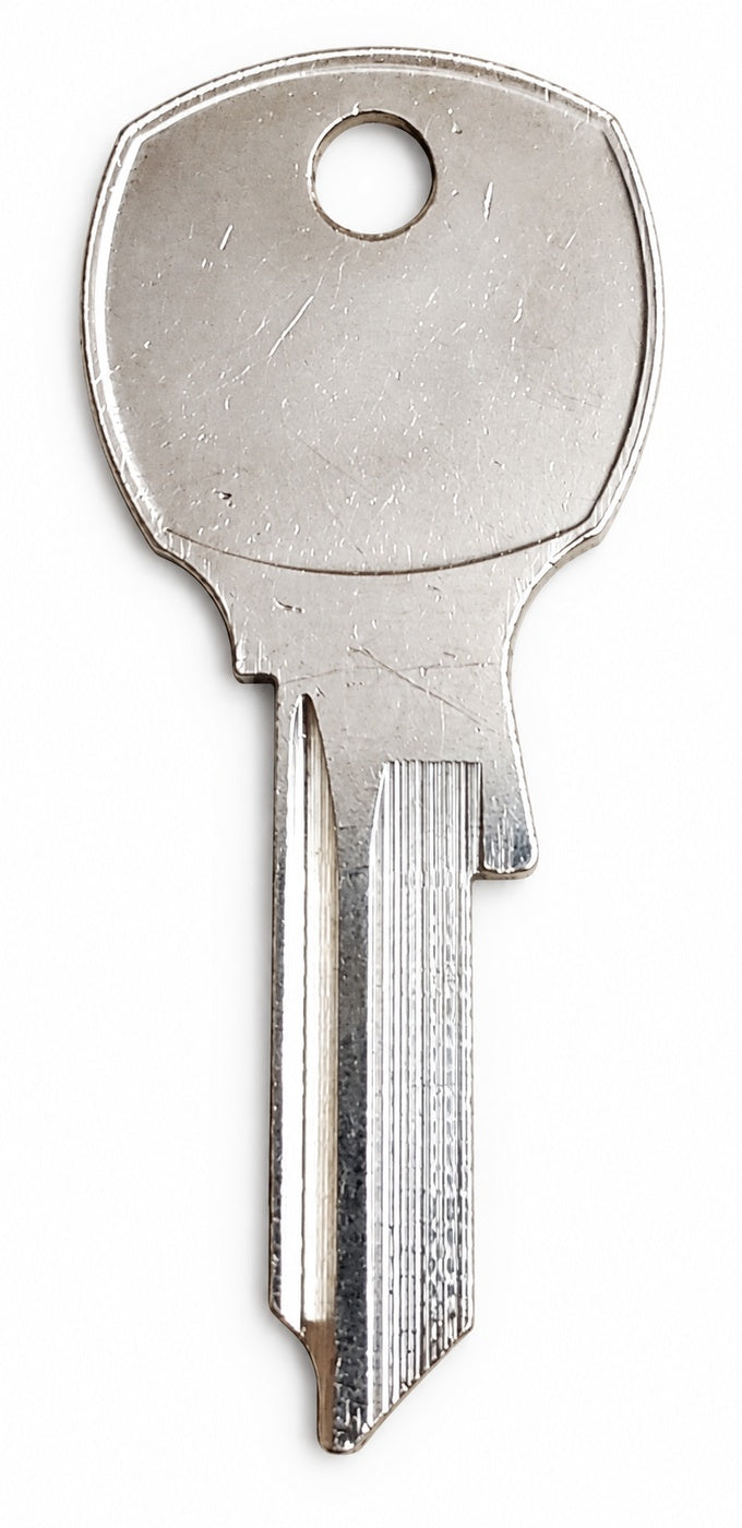 Ilco - 1646 - Key Blank - USPS Mailbox Key — lighting-cleaned gallery photo 2; original retained