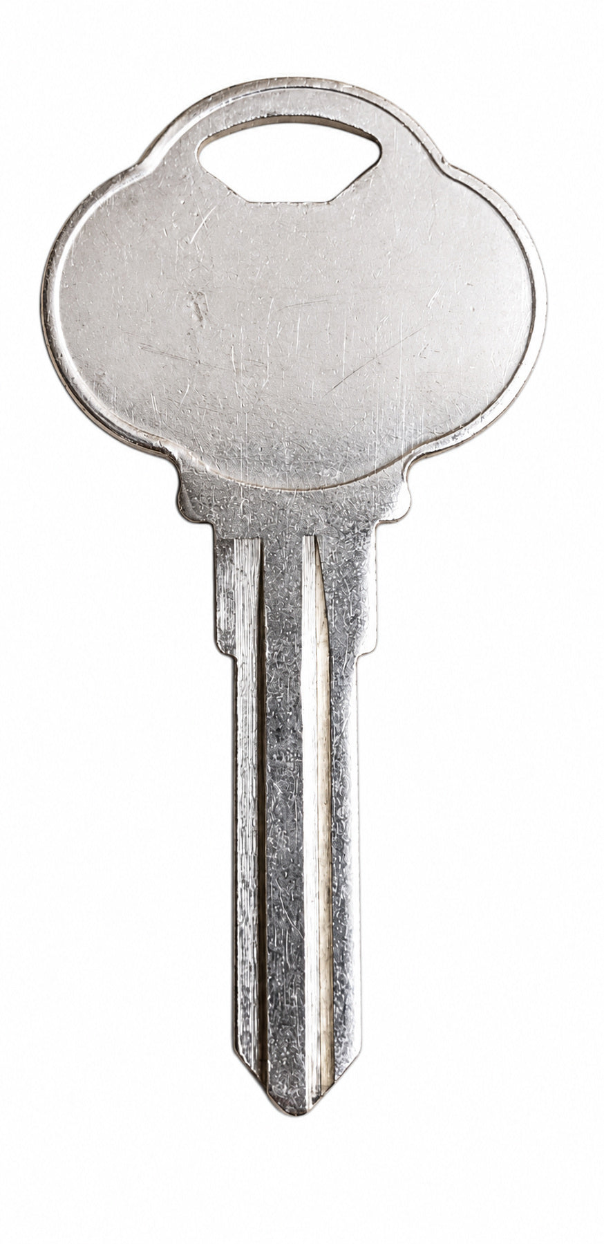 Ilco - CLB13 - 1591M - Key Blank — lighting-cleaned gallery photo 2; original retained (source 47202093531379)