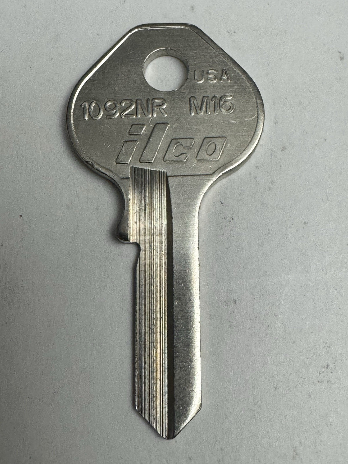 Ilco - 1092NR - M16 - Master Padlock 27K - Key Blank — photo 2