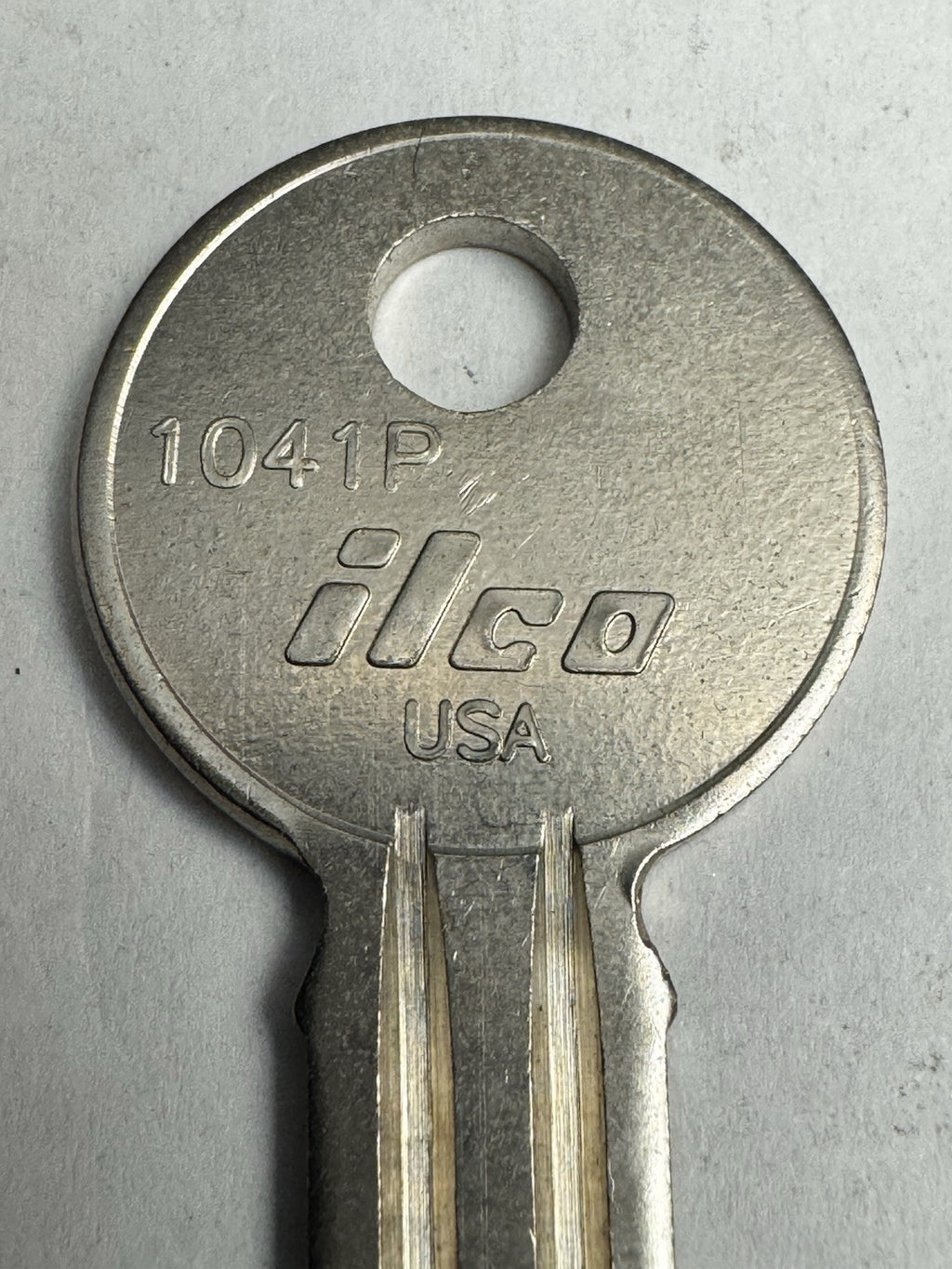 ILCO - 1041P - 41P - Illinois 310 - Key Blank — photo 4