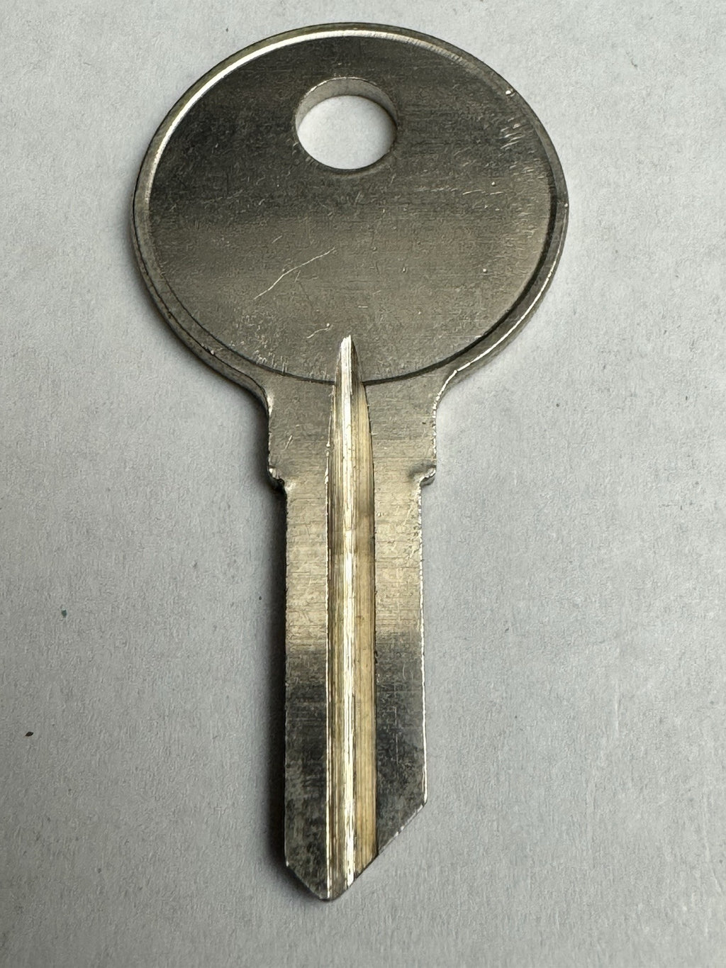 ILCO - 1069B - D8786 - Key Blank — photo 2