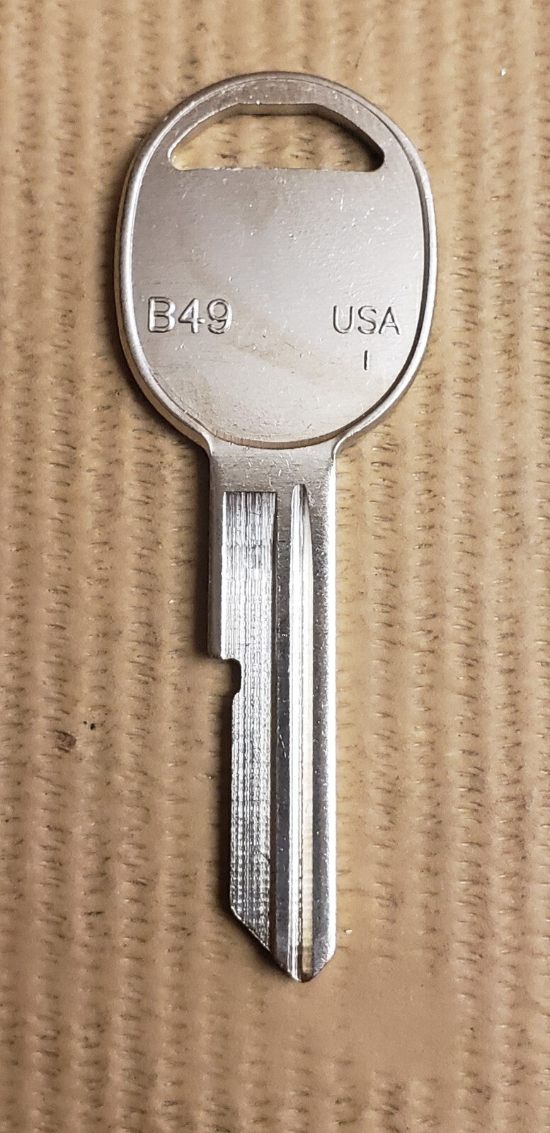 Ilco - B49 - S1098B - Key Blank - GM " B " - Chevy - Door Lock - USA — photo 1