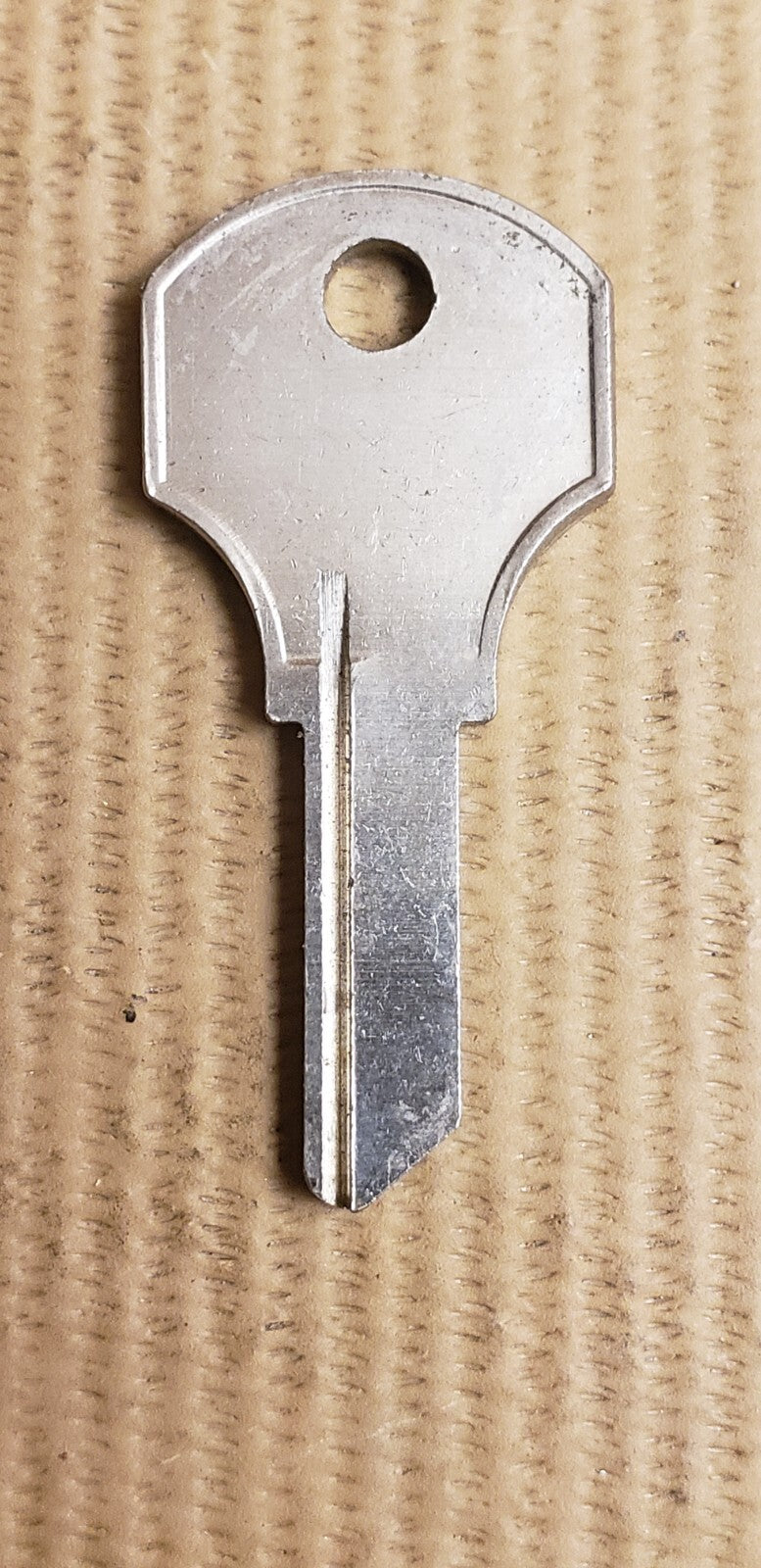 Ilco - 1000X - CO63 - Key Blank CCL 8658JVS - Kennedy — photo 2