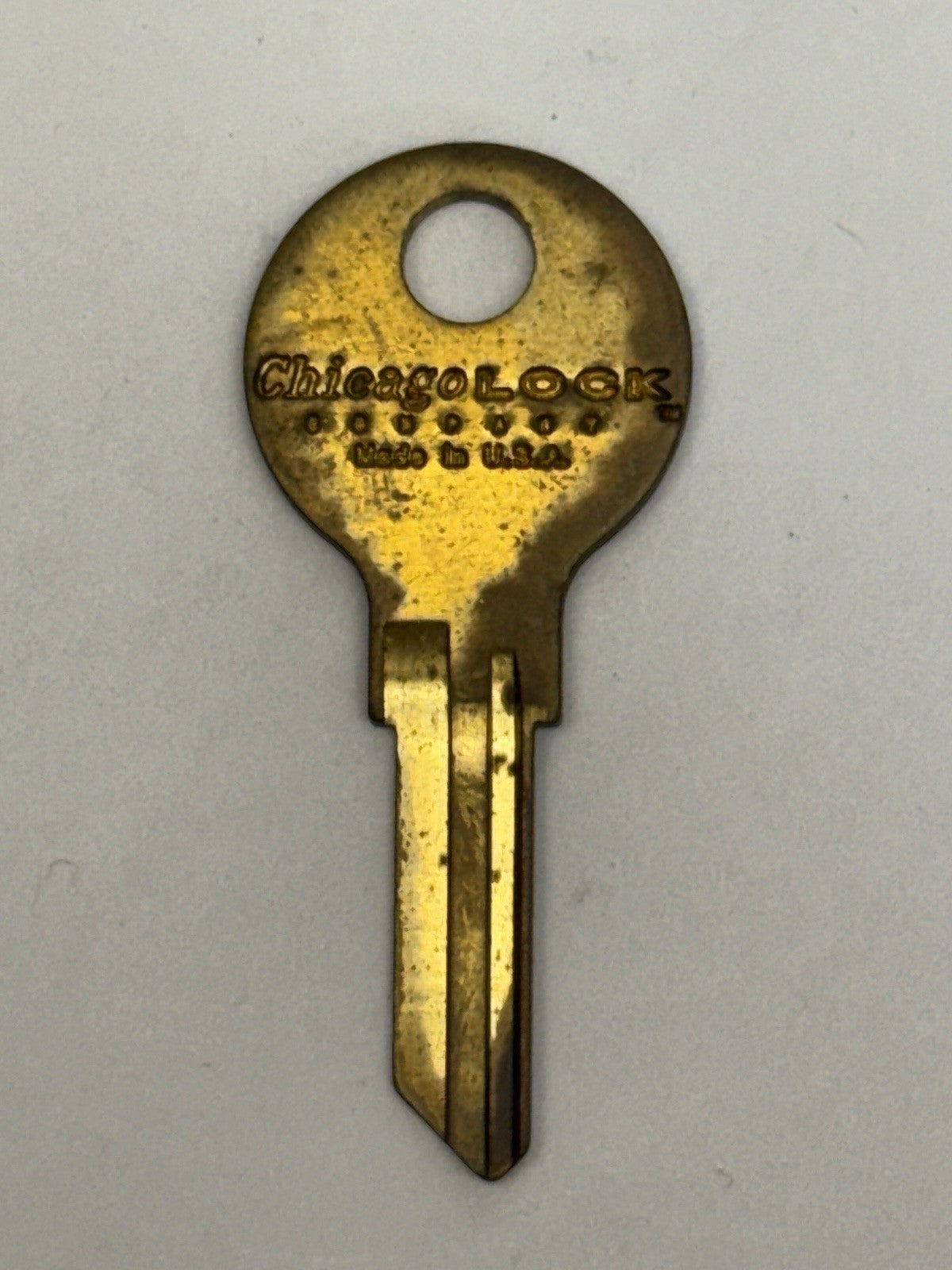 OEM Chicago - DK-104-H - AP4 - 104AM - K104 - Key Blank - AMF - Vintage — photo 1