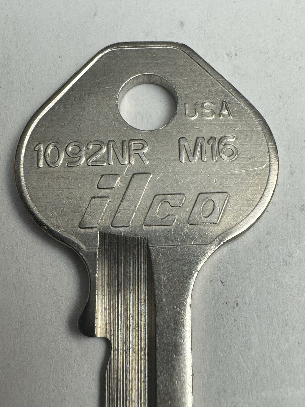 Ilco - 1092NR - M16 - Master Padlock 27K - Key Blank — photo 4