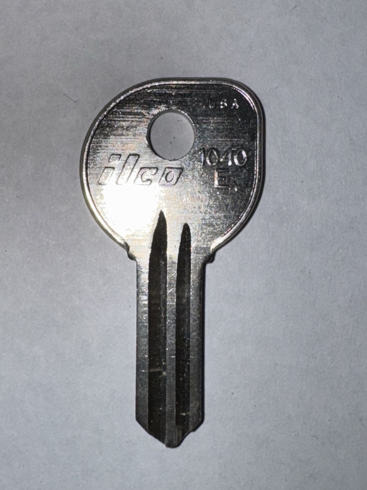 ILCO - 1040E - 40E - MARINER - MERCURY - CLUM - Key Blank — photo 1
