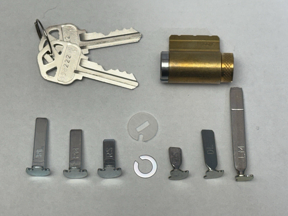 Kwickset - KW1 - KIK - Knob, Lever, Deadbolt Cylinder - Satin Chrome - 5 pin/cut — photo 1