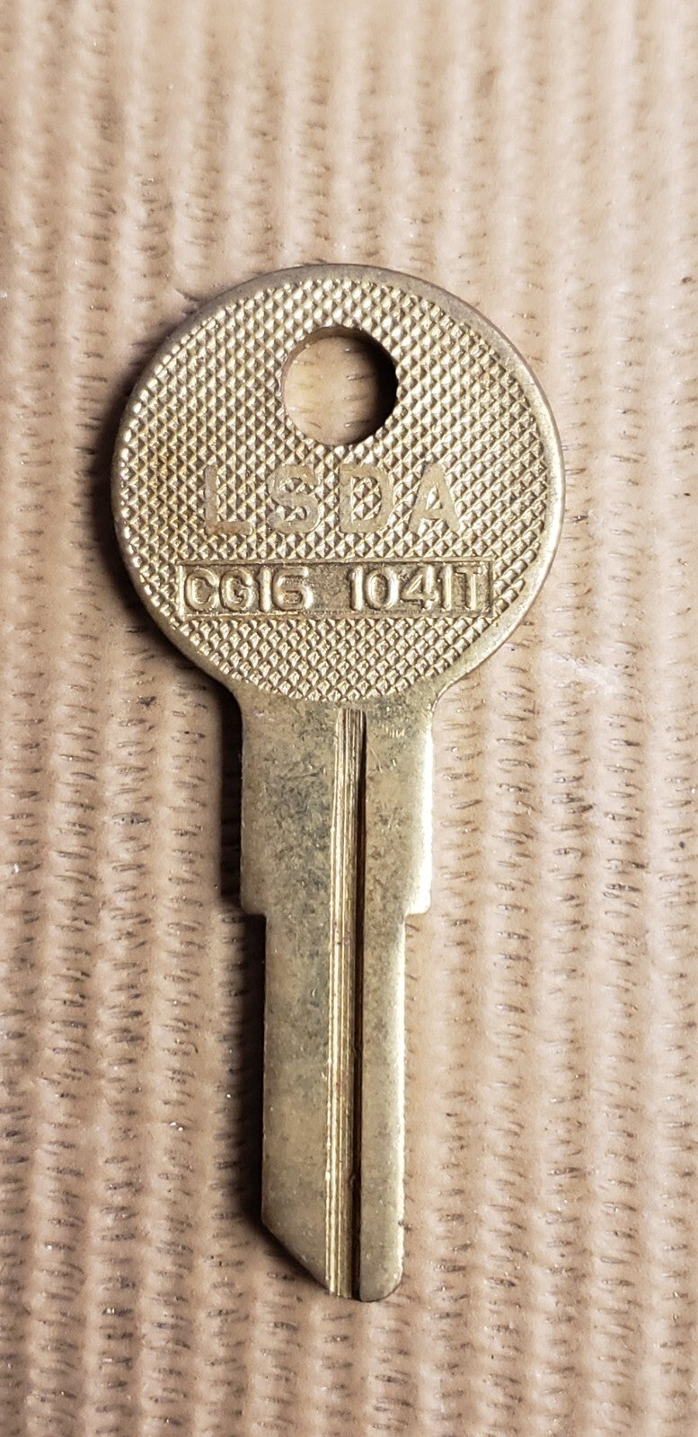 LSDA - CG16 - 1041T - Key Blank — photo 1