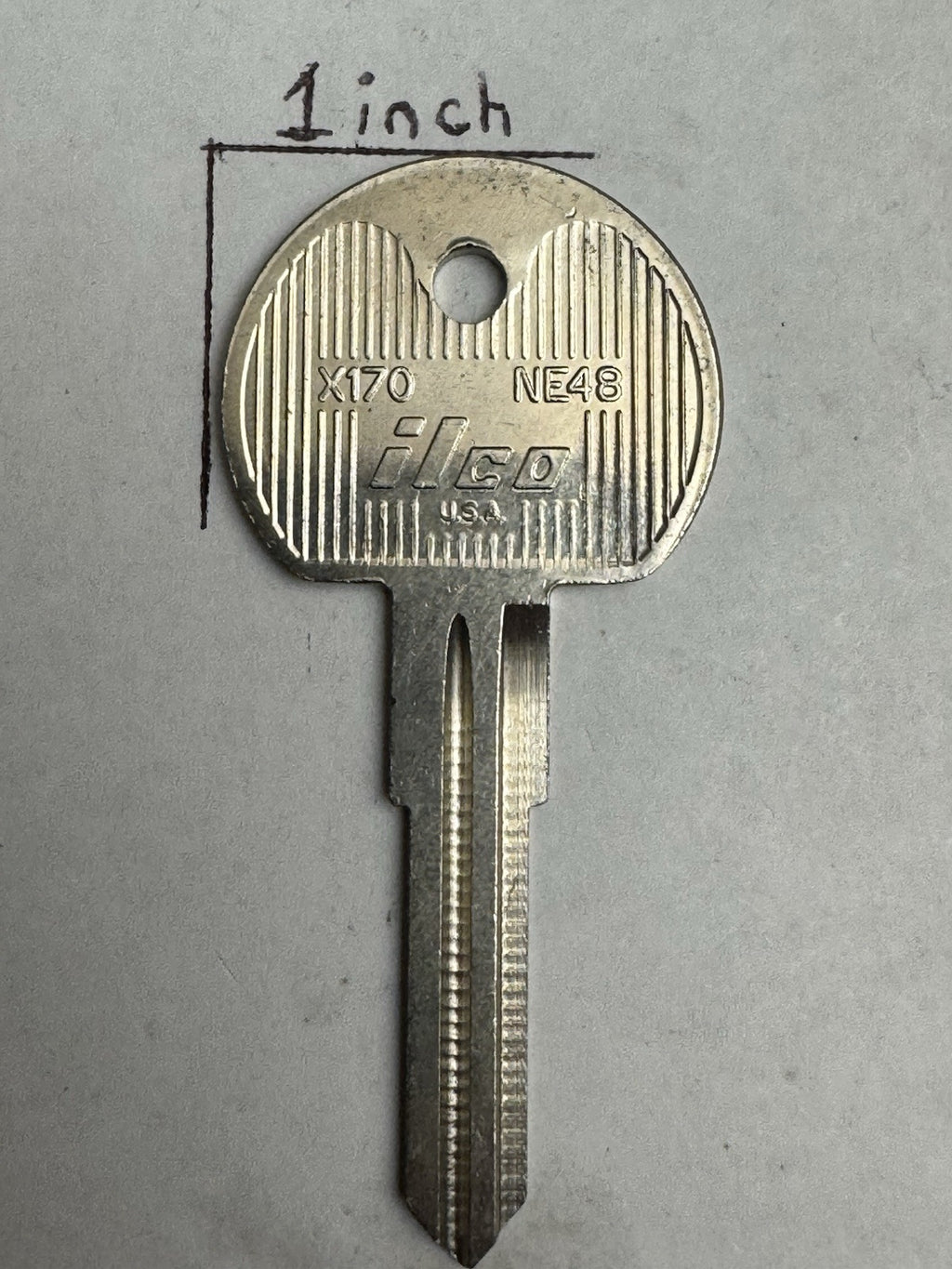 ILCO - X170 - NE48 - Kenworth Ford Peterbuilt Sterling - Key Blank — photo 5