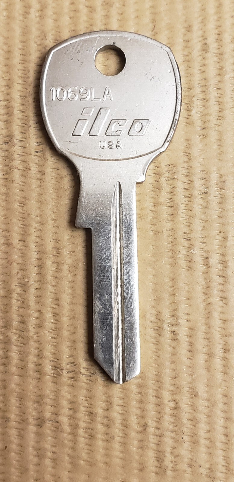 Ilco - NA12 - 1069LA - NA-24 - Key Blank - CompX - National Cabinet — photo 1