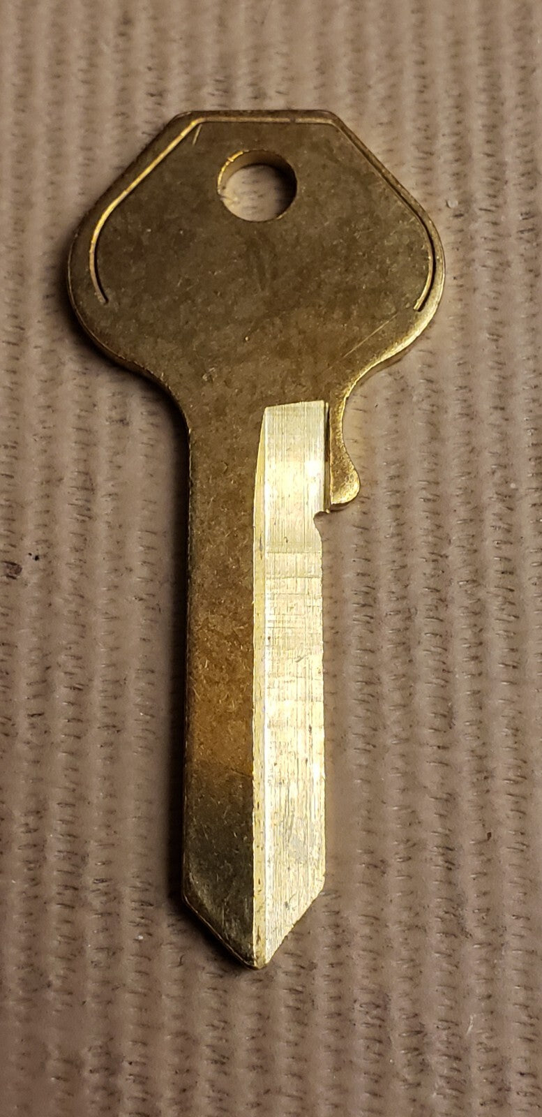 Ilco - M19 - 1092-900 - Key Blank — photo 2