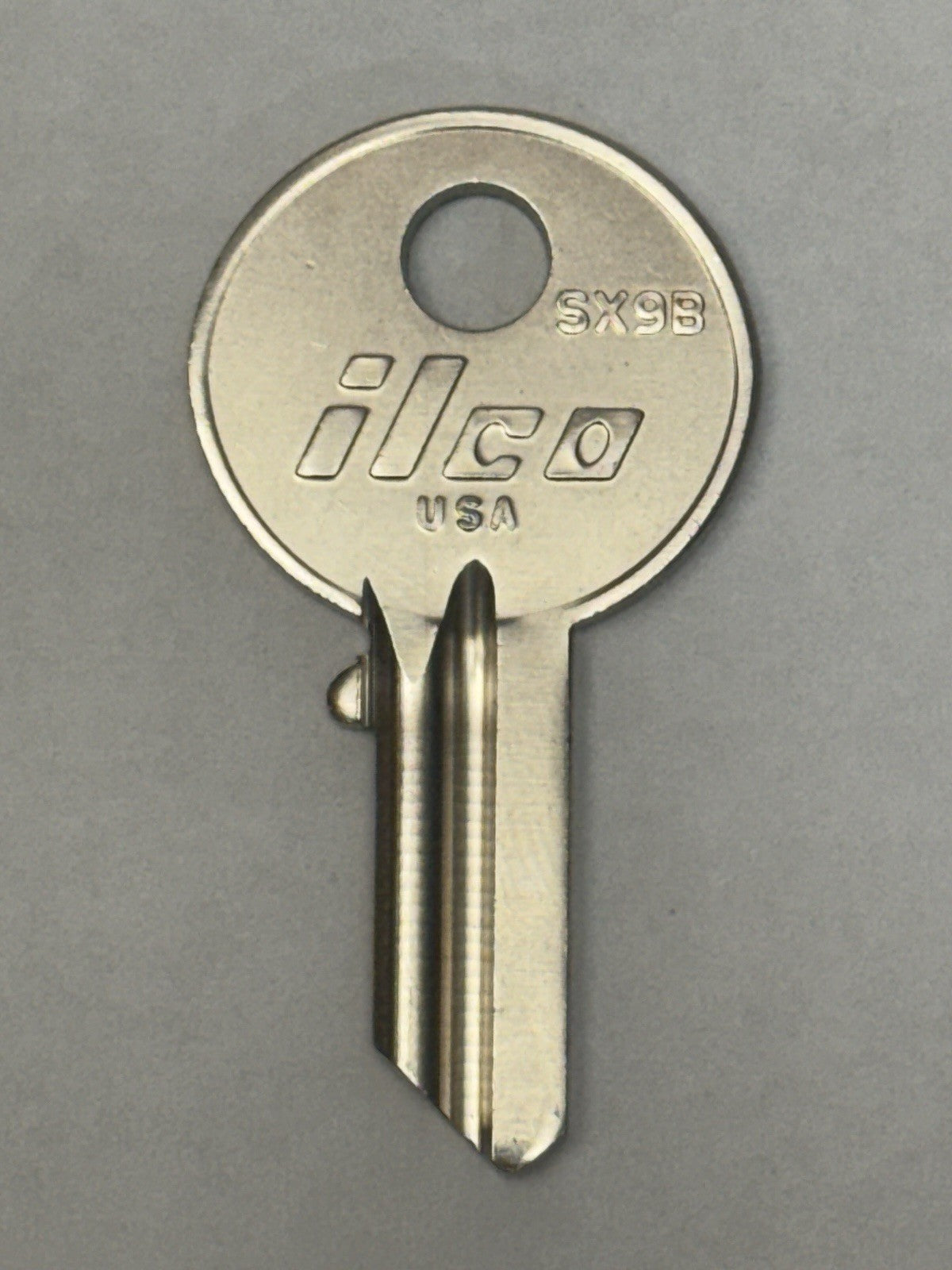 Ilco - Yale - SX9B - 19E1R - Y1 Keyway 3 Pin - Key Blank — photo 2