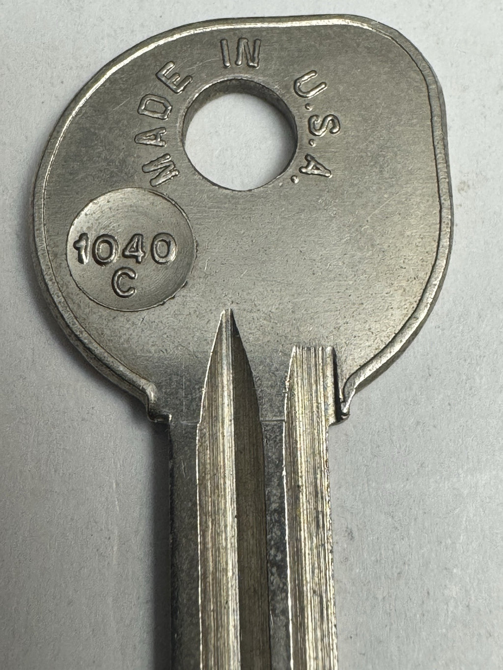 Ilco - 1040C - Mercury Outboard - Key Blank — photo 4