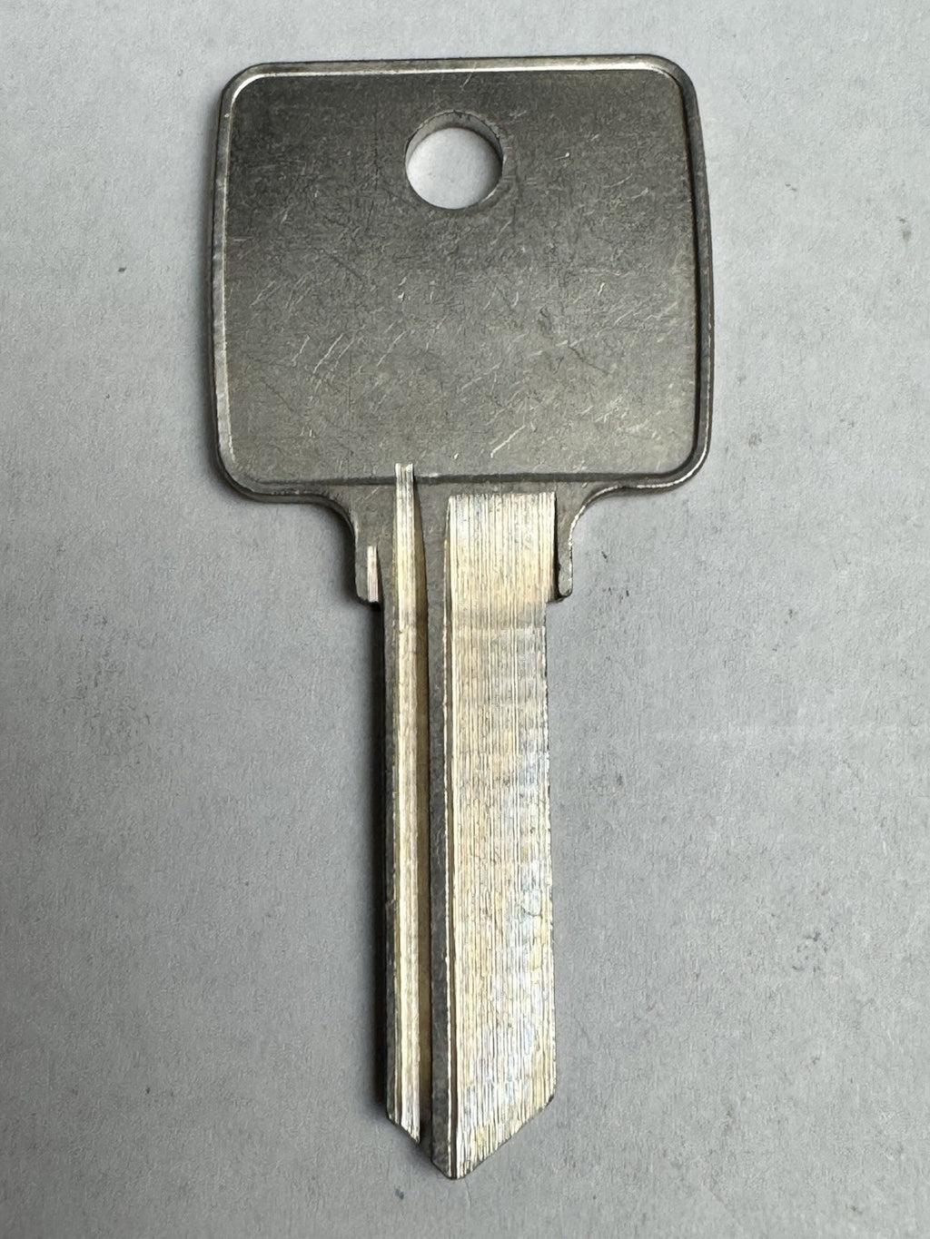 Ilco - 1131R - 31R - ARCO Cash Box - Key Blank — photo 3