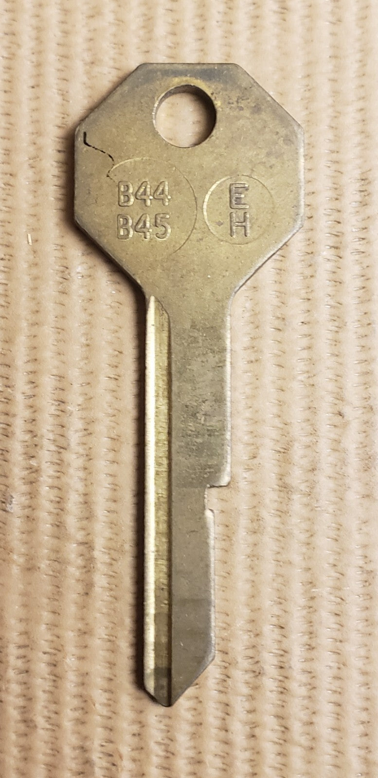 STAR - B44 - B45 HBR9 - Key Blank - GM E + H pair Combo 1 key - Vintage — photo 1
