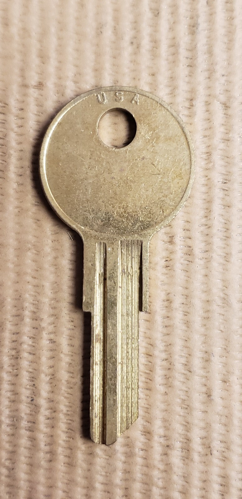 LSDA - CG16 - 1041T - Key Blank — photo 2