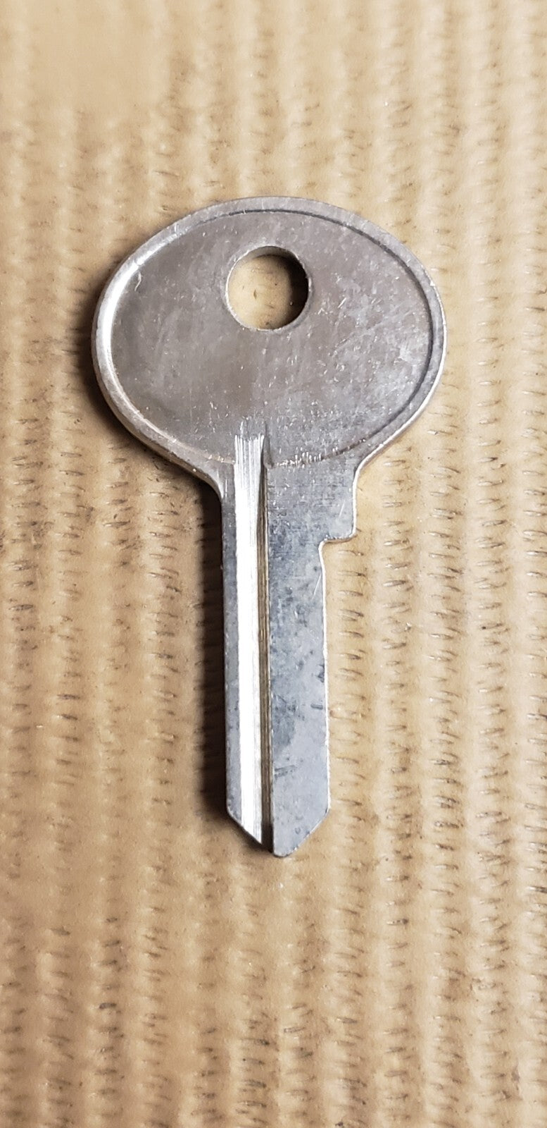 Ilco - M3 - 1092VR - Key Blank Master Padlock — photo 2