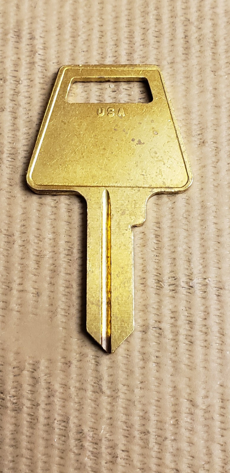 LSDA - AM3 - 1045 - Key Blank — photo 2
