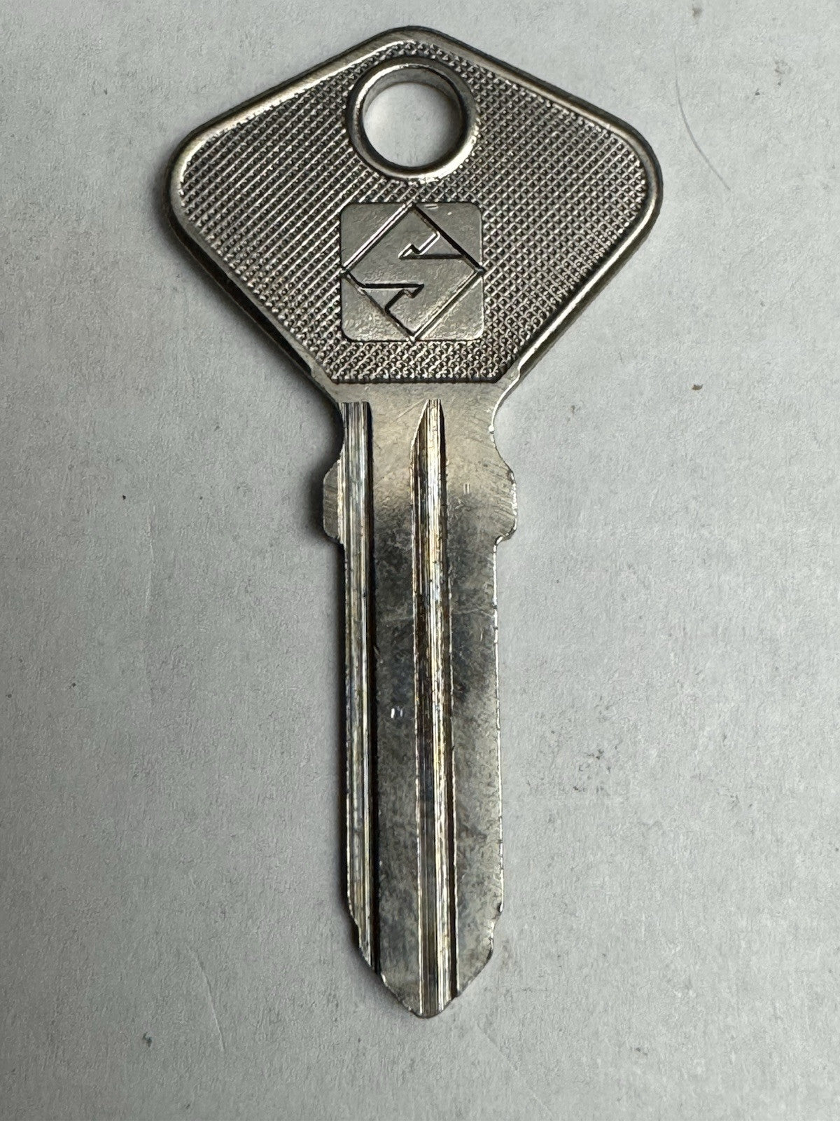 Ilco - AF4C - SF3 - F72W - F91CR - Key Blank — photo 4