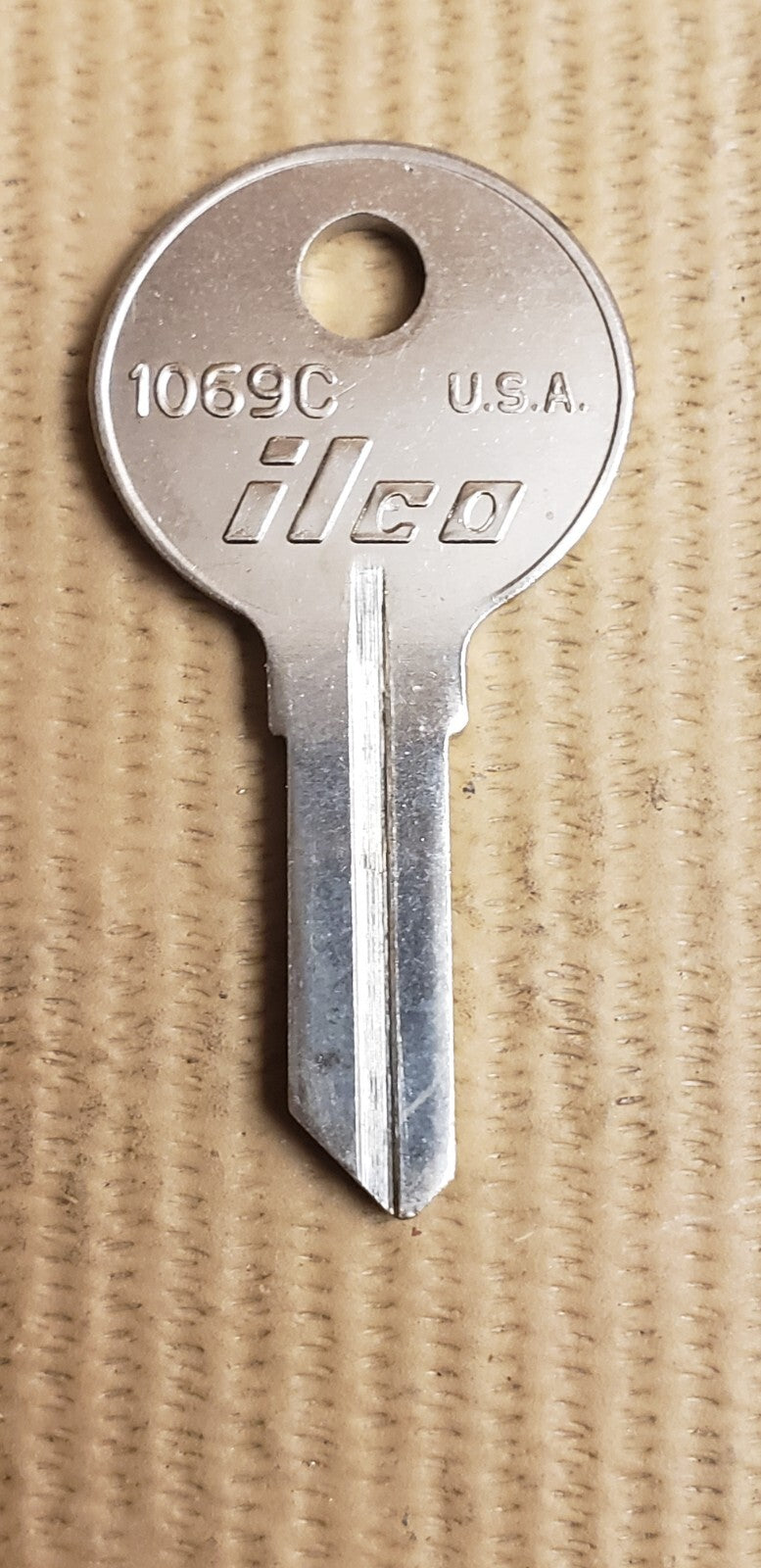 Ilco - 1069C - Key Blank - National Cabinet — photo 1