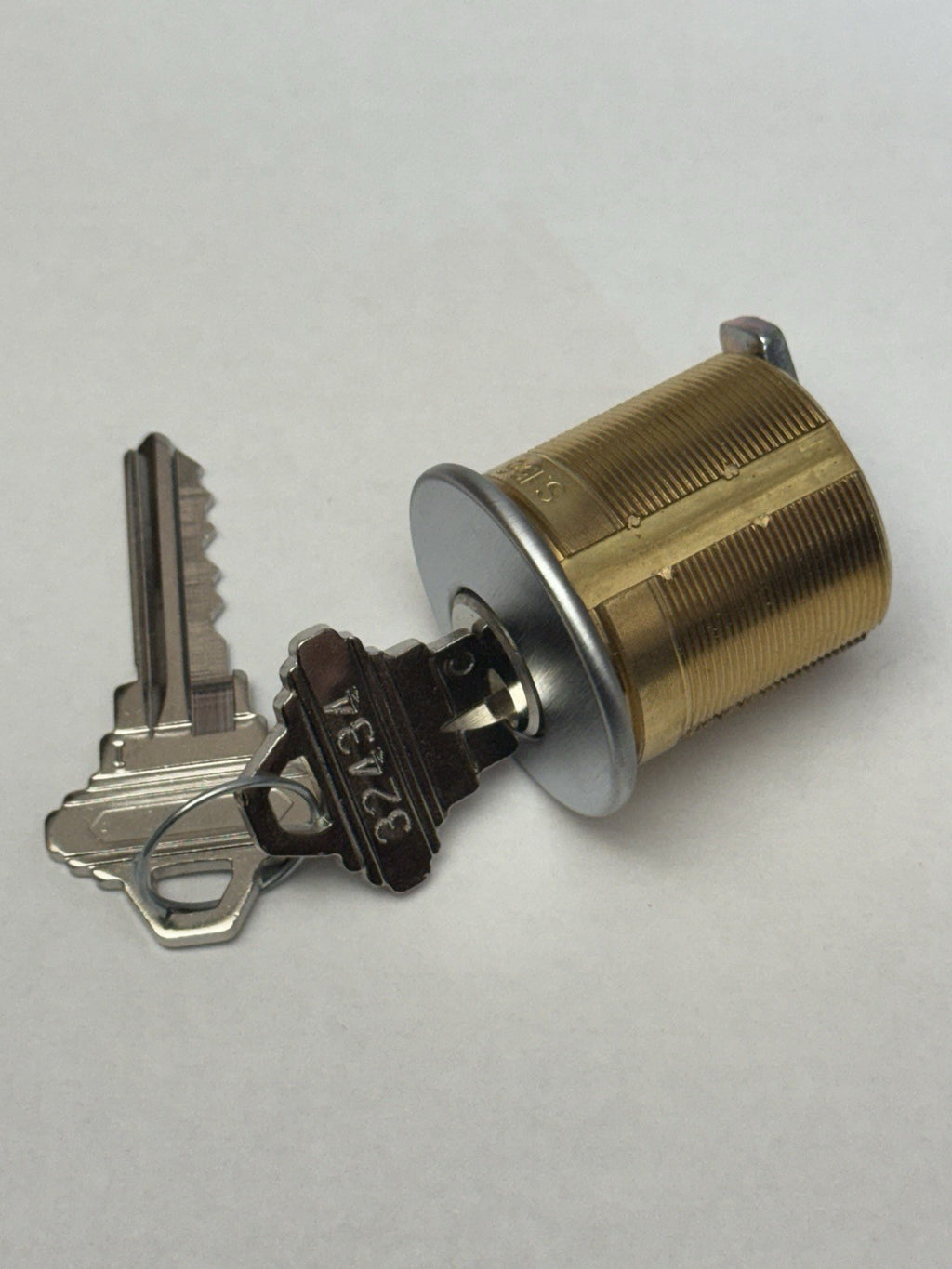 1 1/4” Mortise Cylinder - SC1 - Schlage - Satin Chrome 26D — photo 1