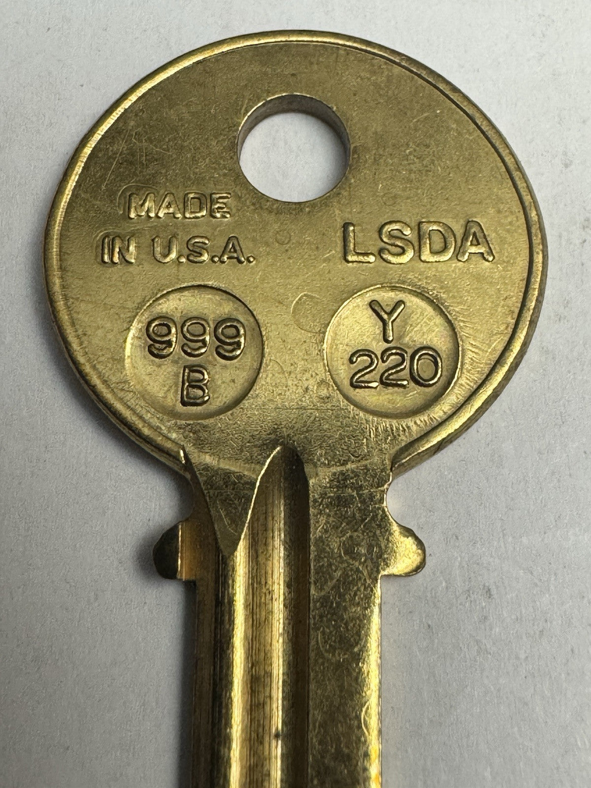 LSDA - 999B - Y220 - 9E1R - Yale - 4 Pin - Key Blank — photo 4