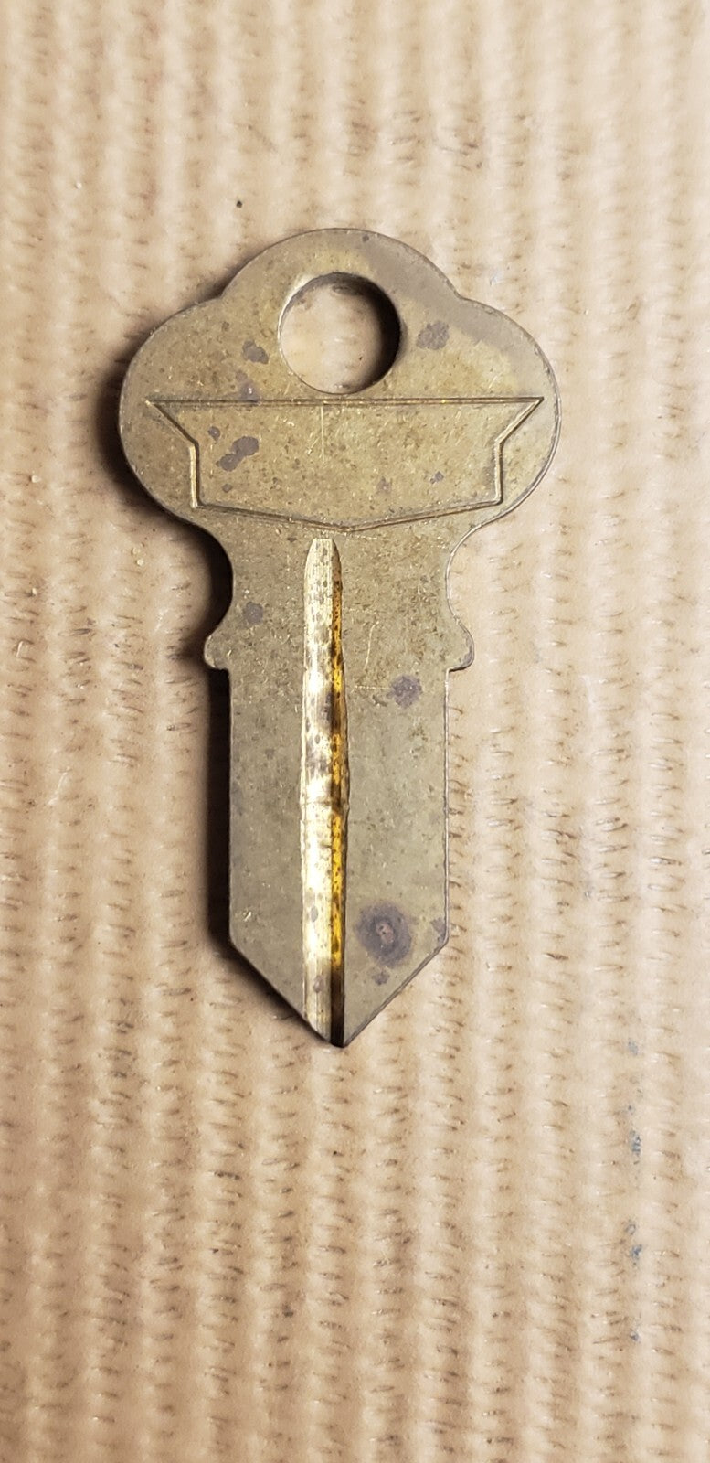 Curtis - CG4 - 1041GR - Key Blank — photo 3