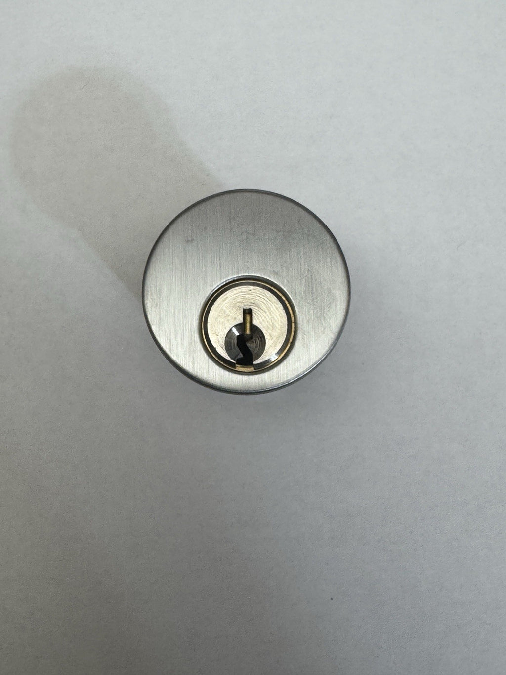 1 1/4” Mortise Cylinder - SC1 - Schlage - Satin Chrome 26D — photo 4