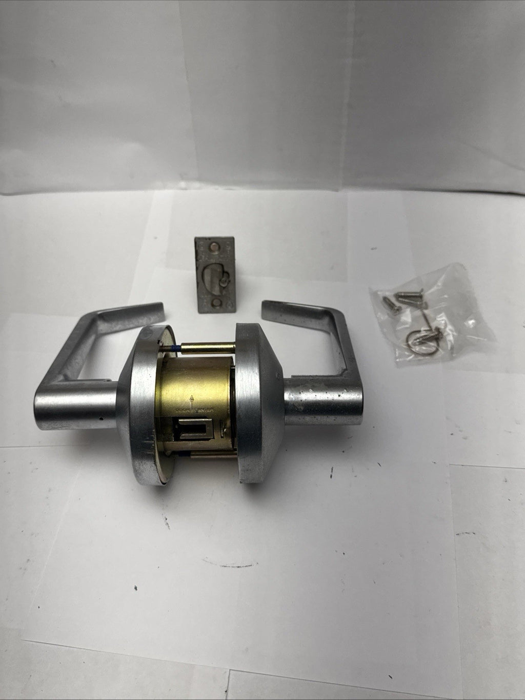 Falcon - Storeroom - Lever Lock - SFIC -  Commercial - No Keys No Cylinder — photo 2