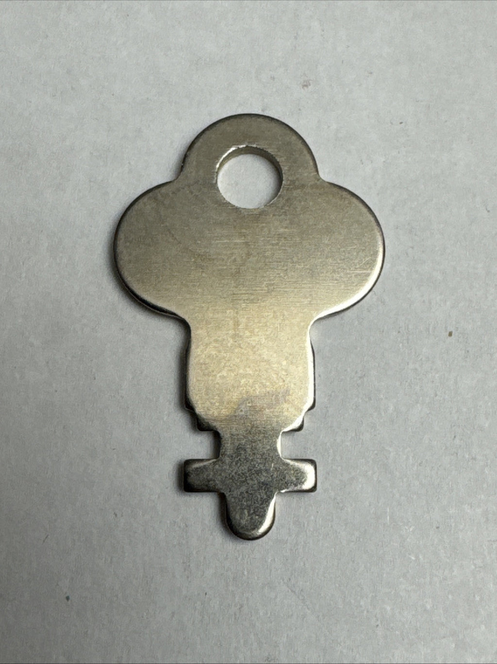 ILCO - 1416 - 2173 - T83 - Eagle Locks - Key Blank — photo 3