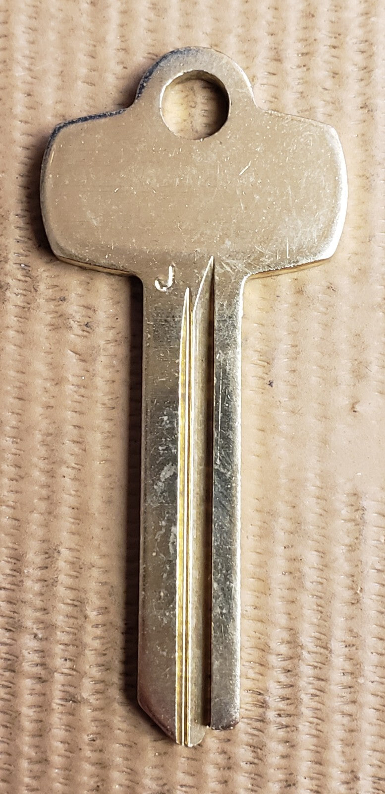 I.C. Core - " J " - Key Blank — photo 1