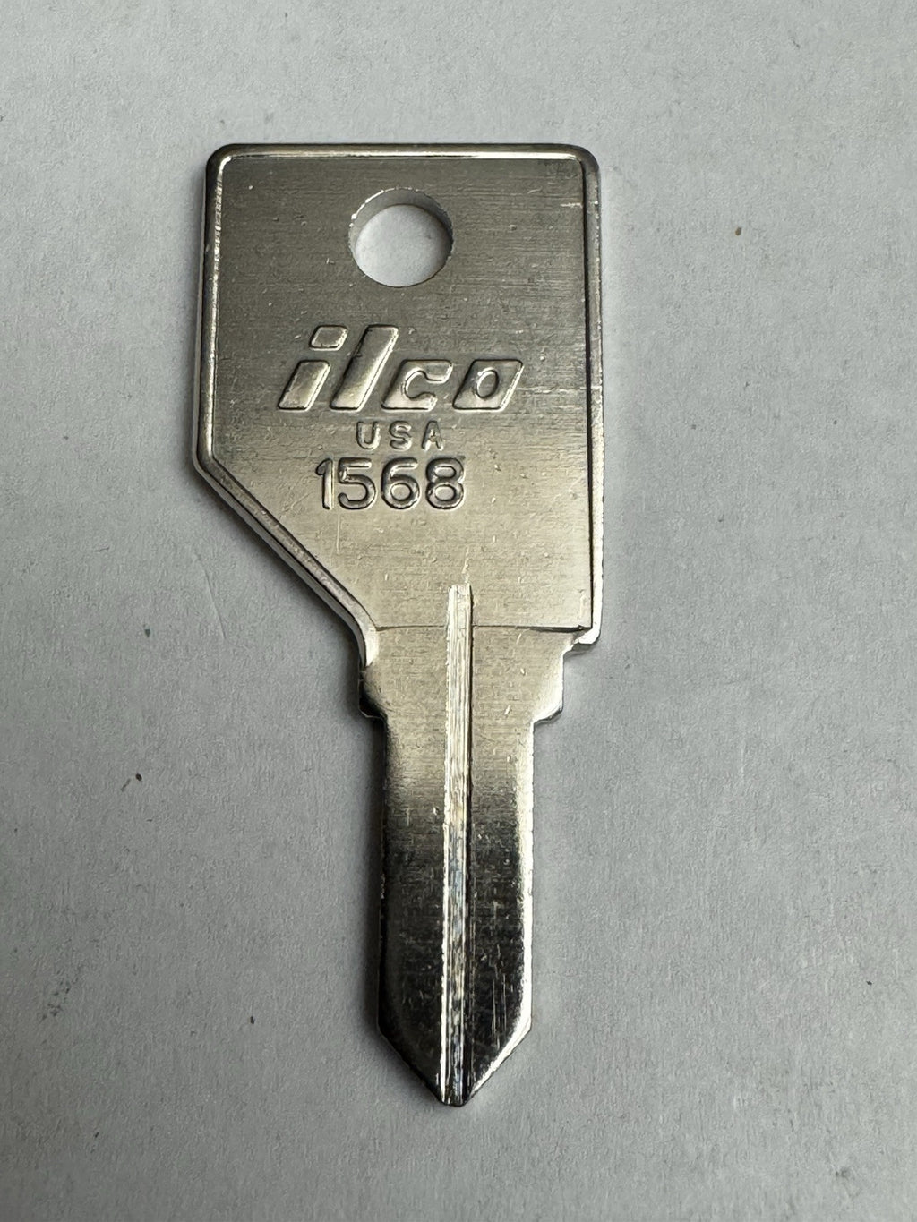ILCO - 1568 - Shaw Walker - 166-15 - Key Blank - Pundra Storwal Wesco — photo 1