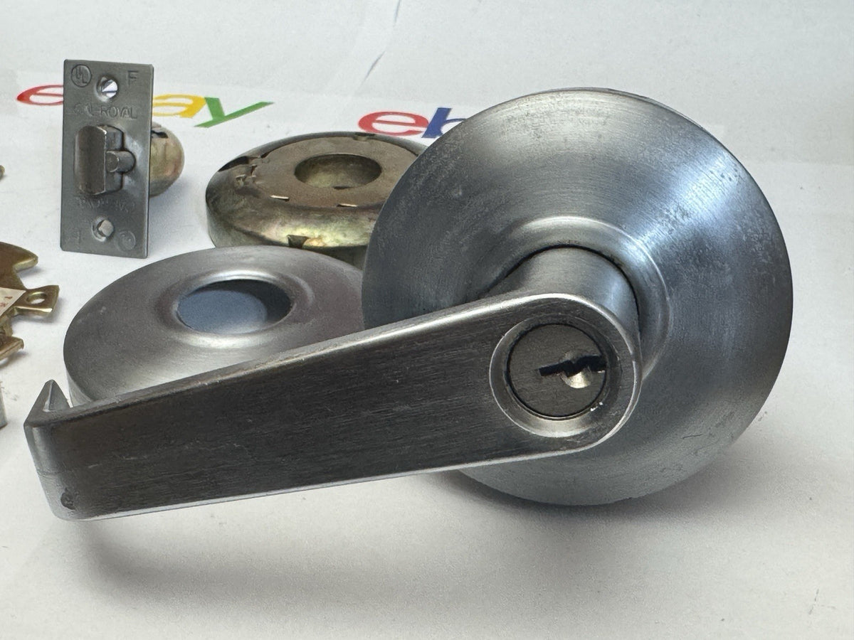 Cal Royal - Entry / Entrance- Lever Lock - Schlage C - Commercial - No Key — photo 1