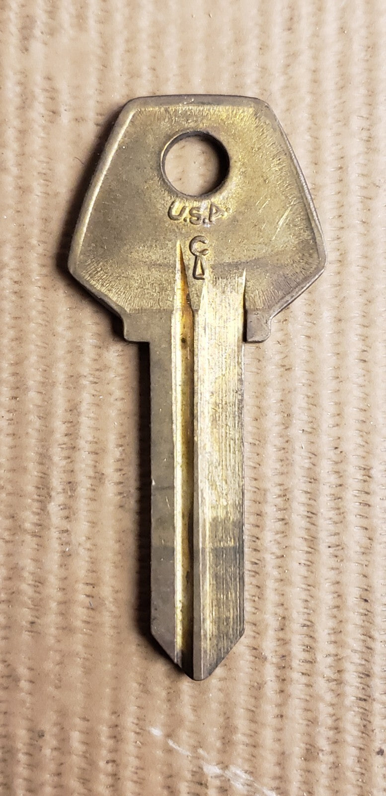 Curtis - CO-92 - Key Blank  CORBIN Z1 59A2 6 - A1001FH - 6 Pin — photo 2