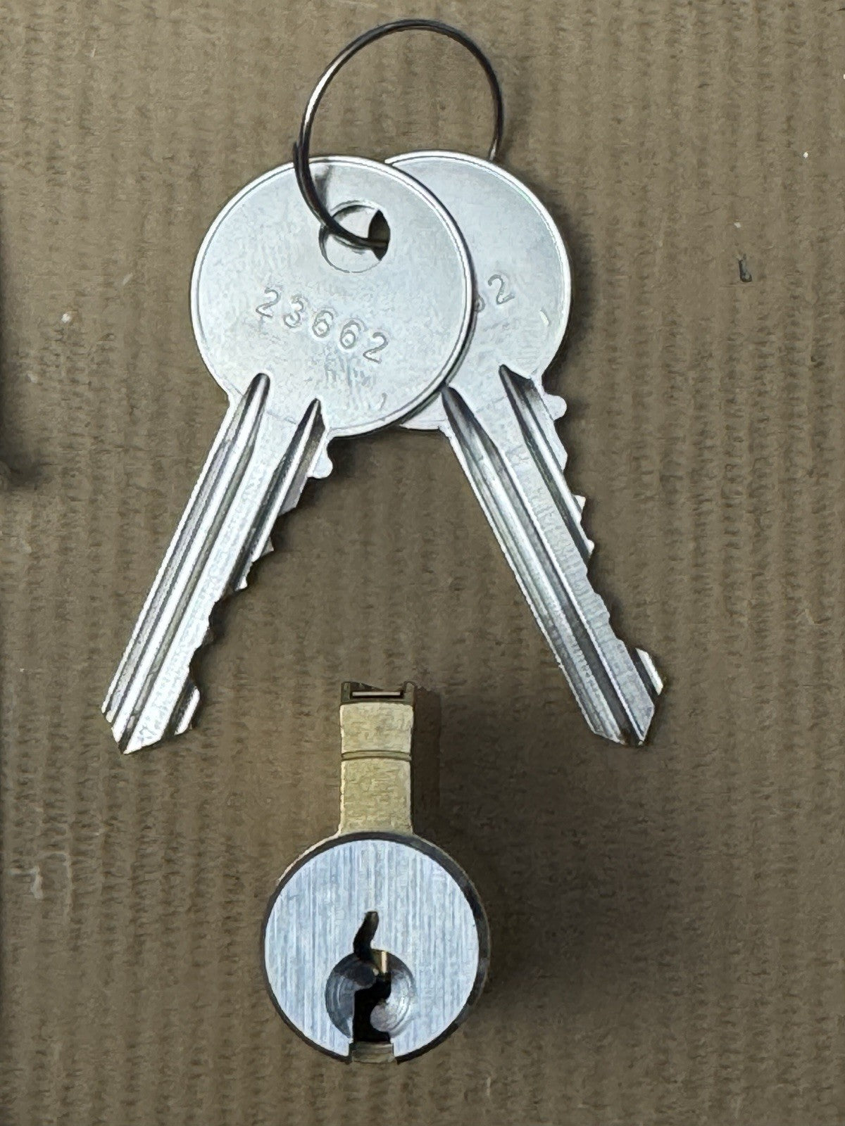 LSDA - Yale YA8 (Y1) - KIK - Knob, Lever, Deadbolt Cylinder - Satin Chrome — photo 2