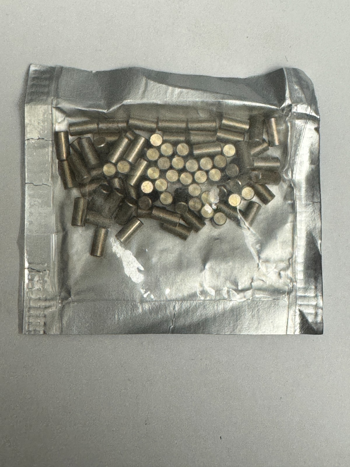 Lab Pins - 75ct - Lock Cylinder Pins - Master / Top Pin - .240 Grey — photo 2