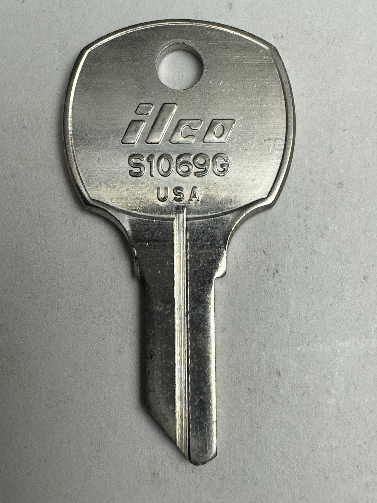 Ilco - S1069G - Desk Furniture - Key Blank - National — photo 2