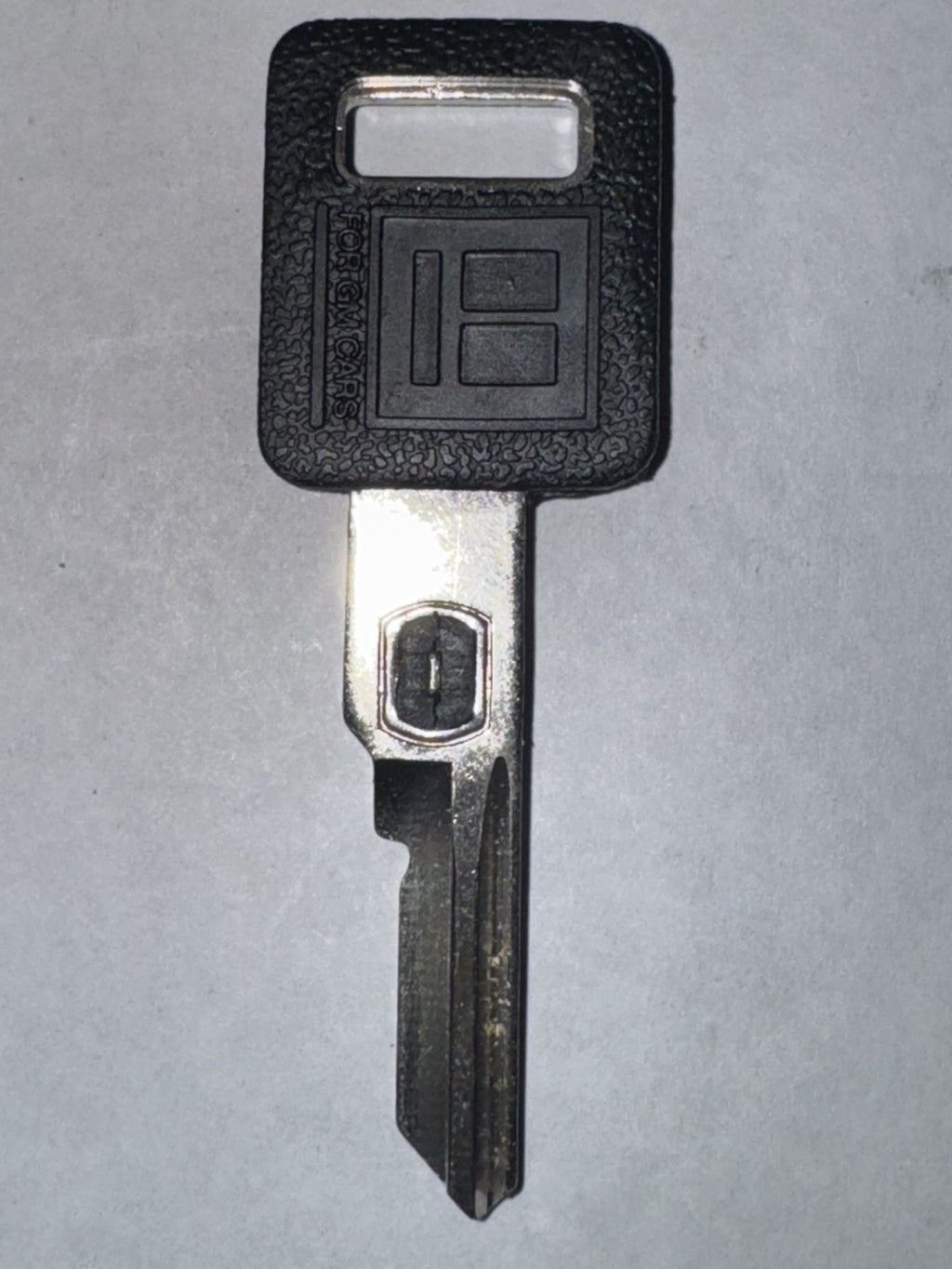 Ilco - B44 / B44P - P1098E - Key Blank - GM " E " - Chevy - Ignition - USA — photo 2