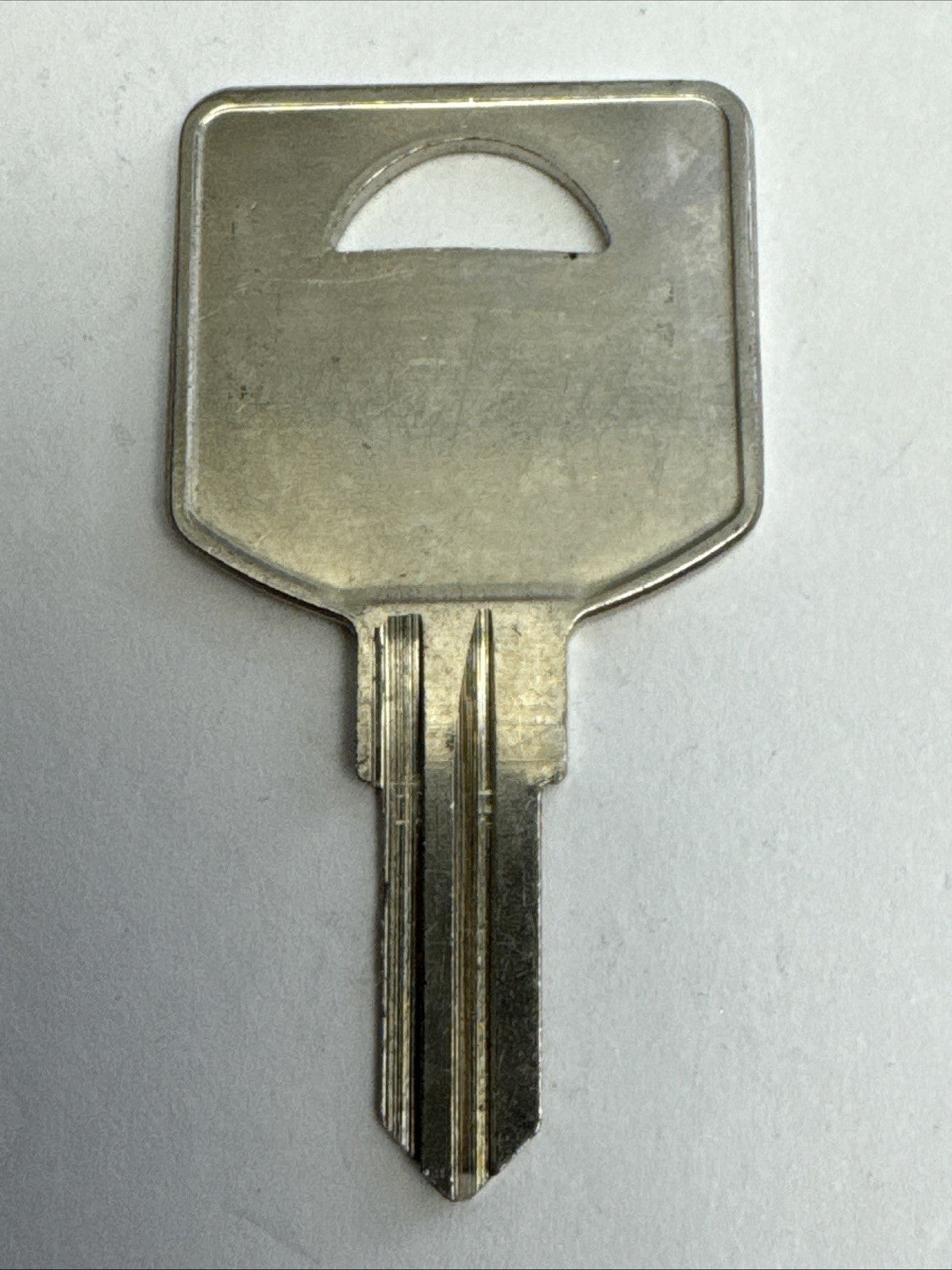 Ilco - FIC 1 - FIC1 - 1617 - Key Blank - Made In USA — photo 3
