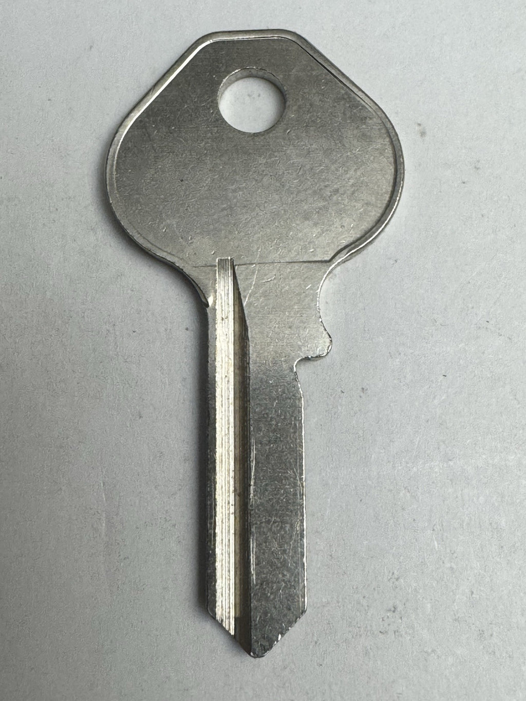 Ilco - 1092NR - M16 - Master Padlock 27K - Key Blank — photo 3