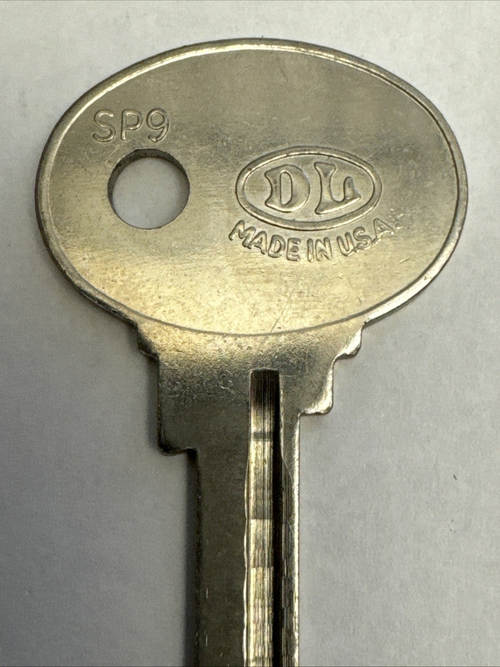 DL - SP9 - Key Blank - Dominion Lock - Vintage - Alfa Romeo - LADA — photo 3