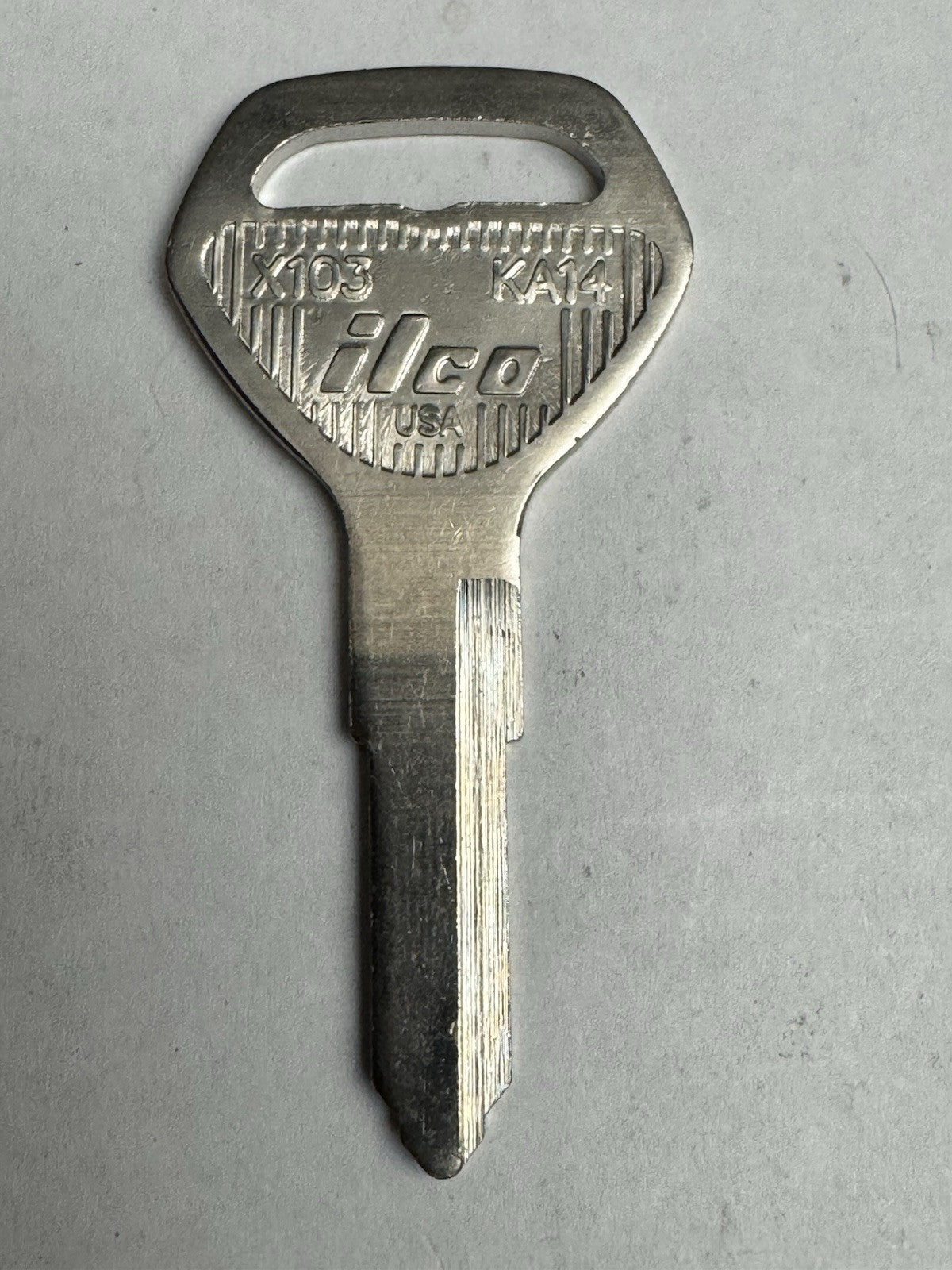 ILCO - X103 - KA14 - Kawasaki Cycle - Key Blank — photo 2