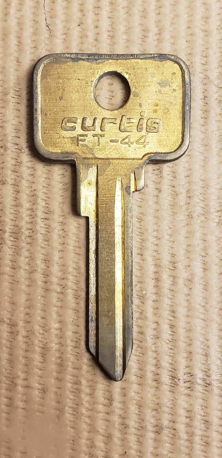Taylor - X113 - Key Blank — photo 3