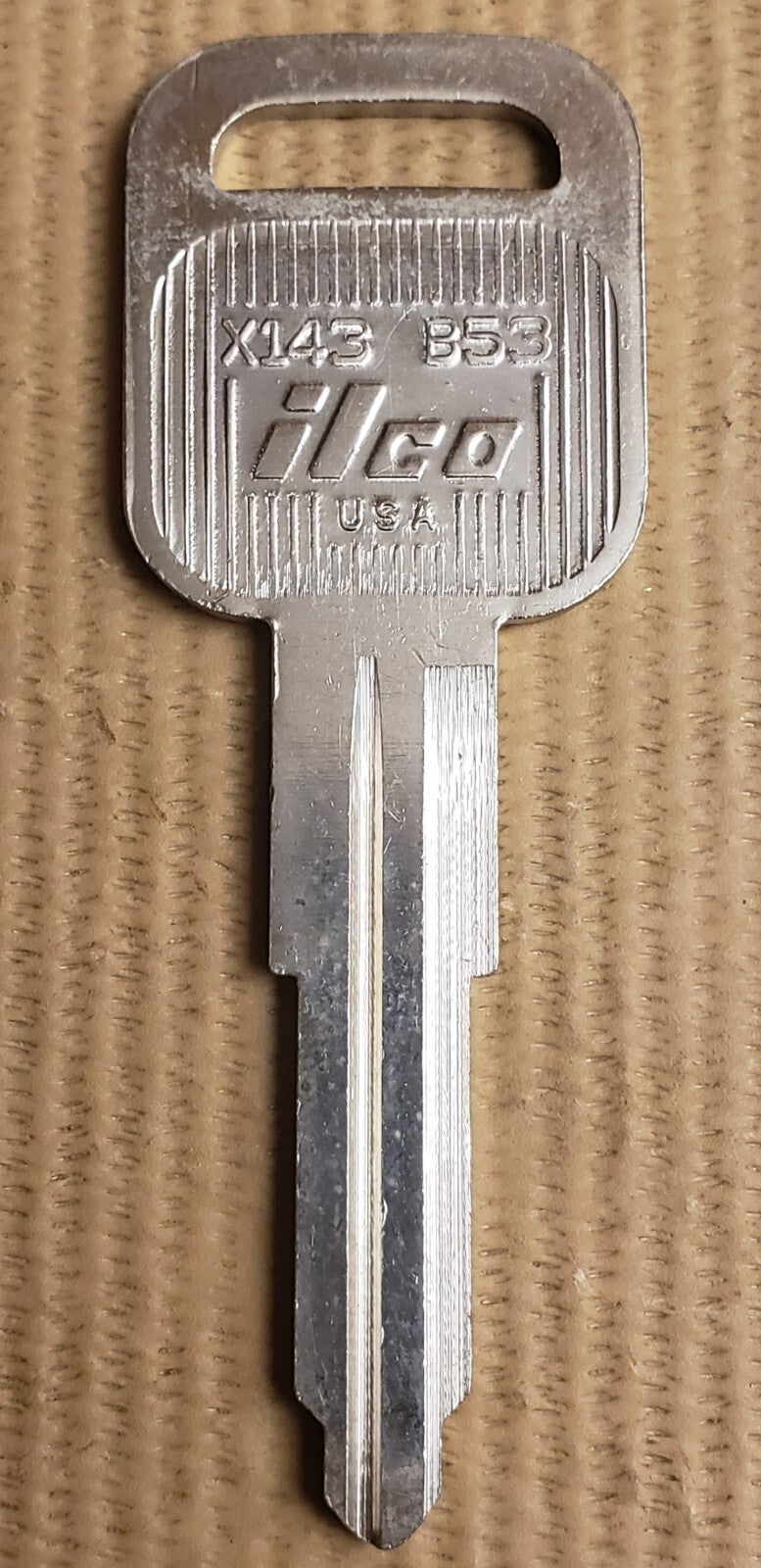 Ilco - X143 - B53 - Key Blank - Chevy - Geo - Isuzu - Chevrolet — photo 1