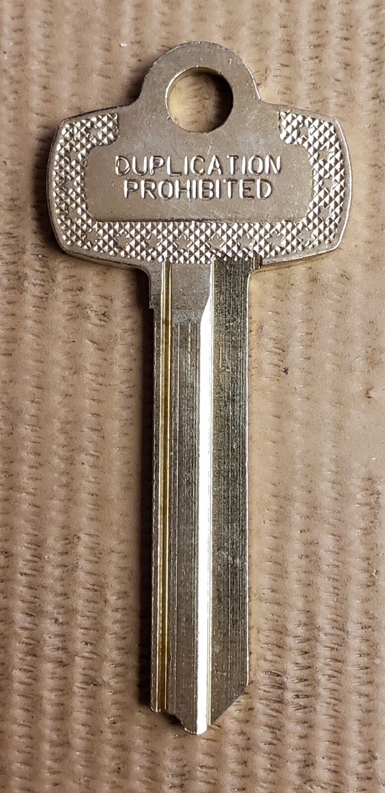 I.C. Core - " H " - Key Blank — photo 2