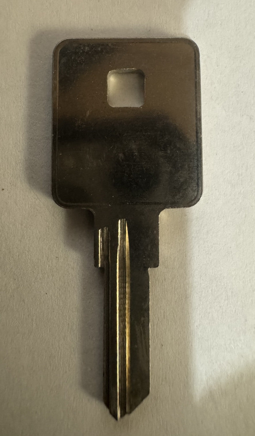 Ilco - TM4 - 1604 - KS20 - Trimark RV - Key Blank — photo 2