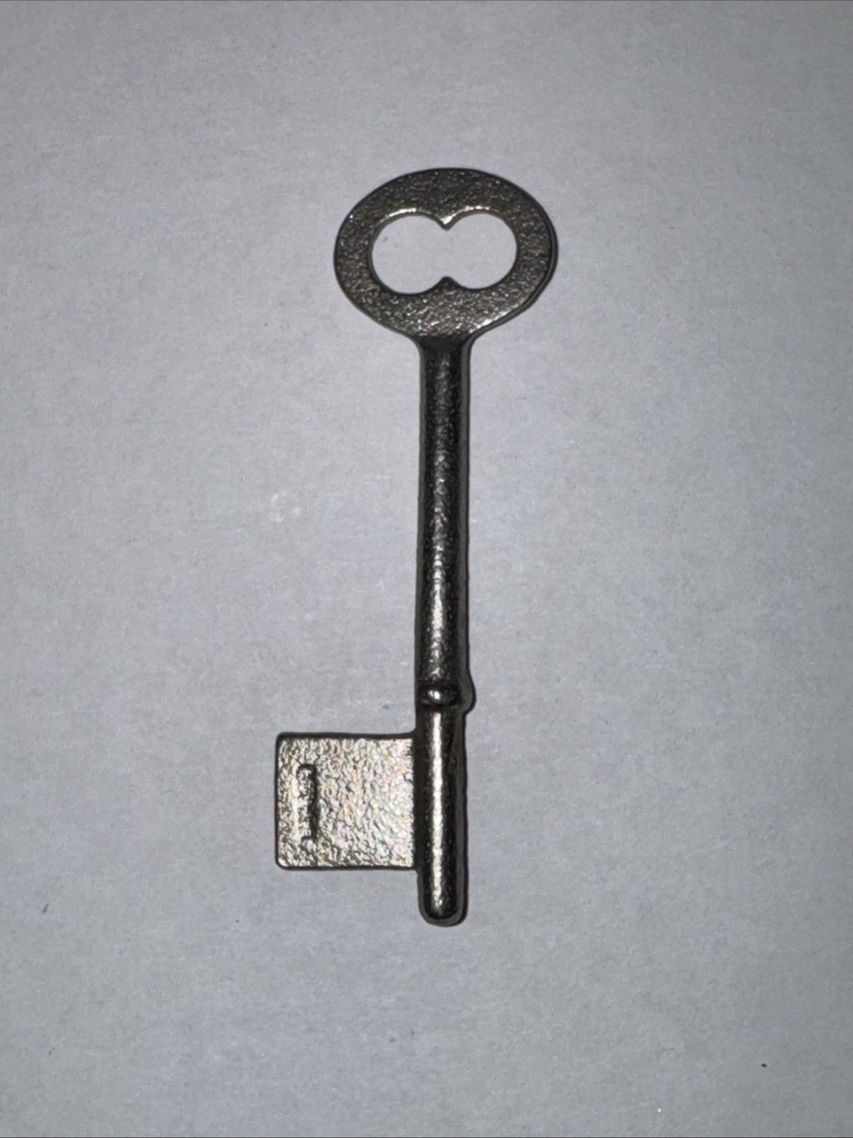 Vintage Brass Small Skeleton Keys Closed Barrel Key Lot of 9 - Silver — photo 3