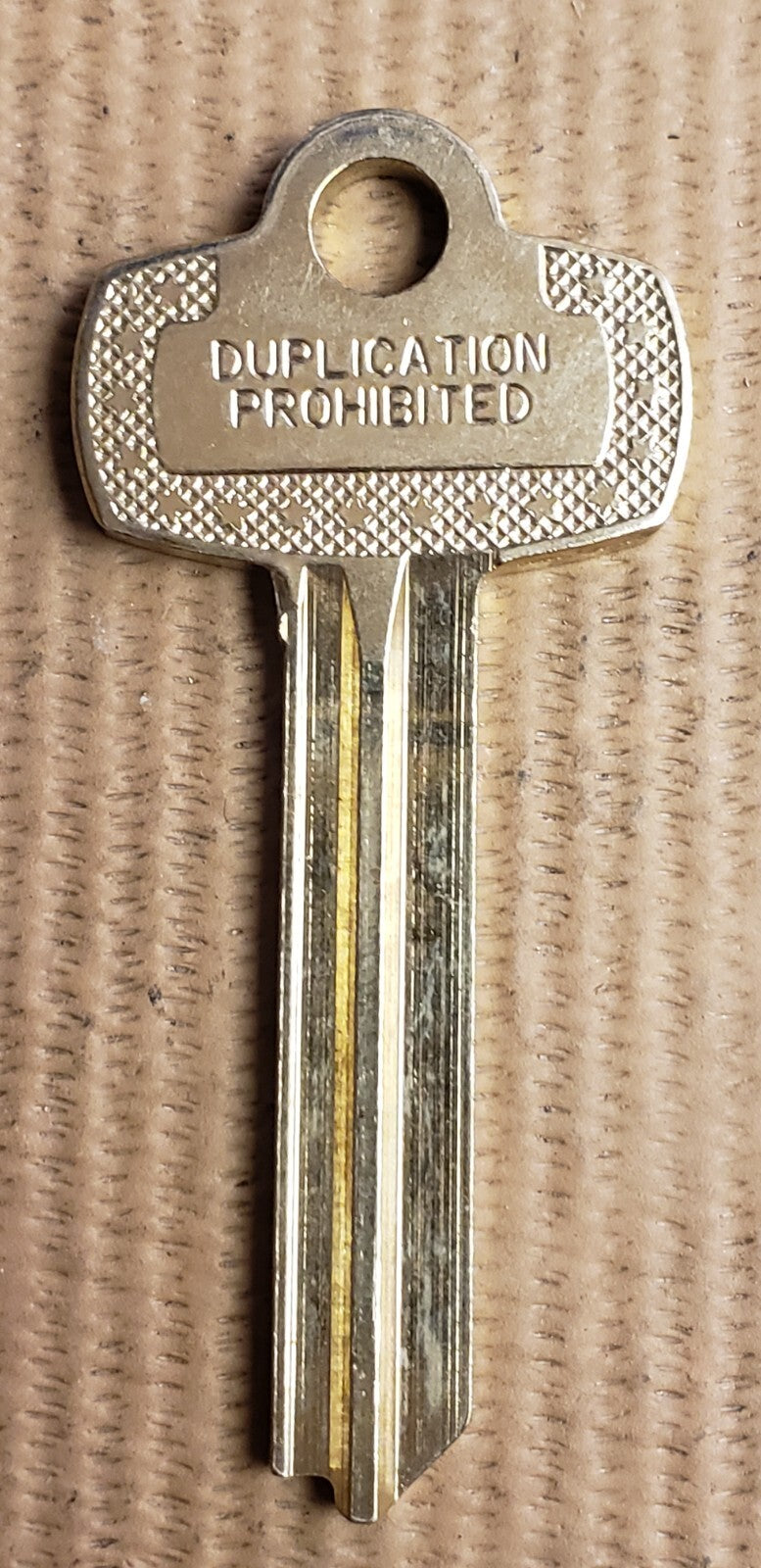 I.C. Core - " C " - Key Blank — photo 2