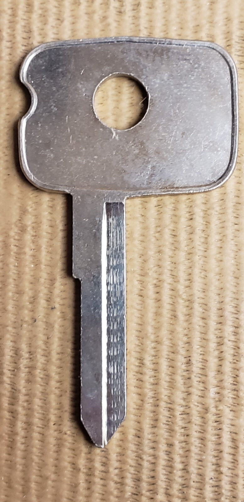Ilco - YM30 - Key Blank — photo 2